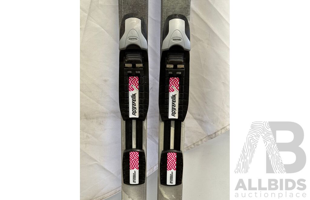 Madshus Eon 205cm Skis