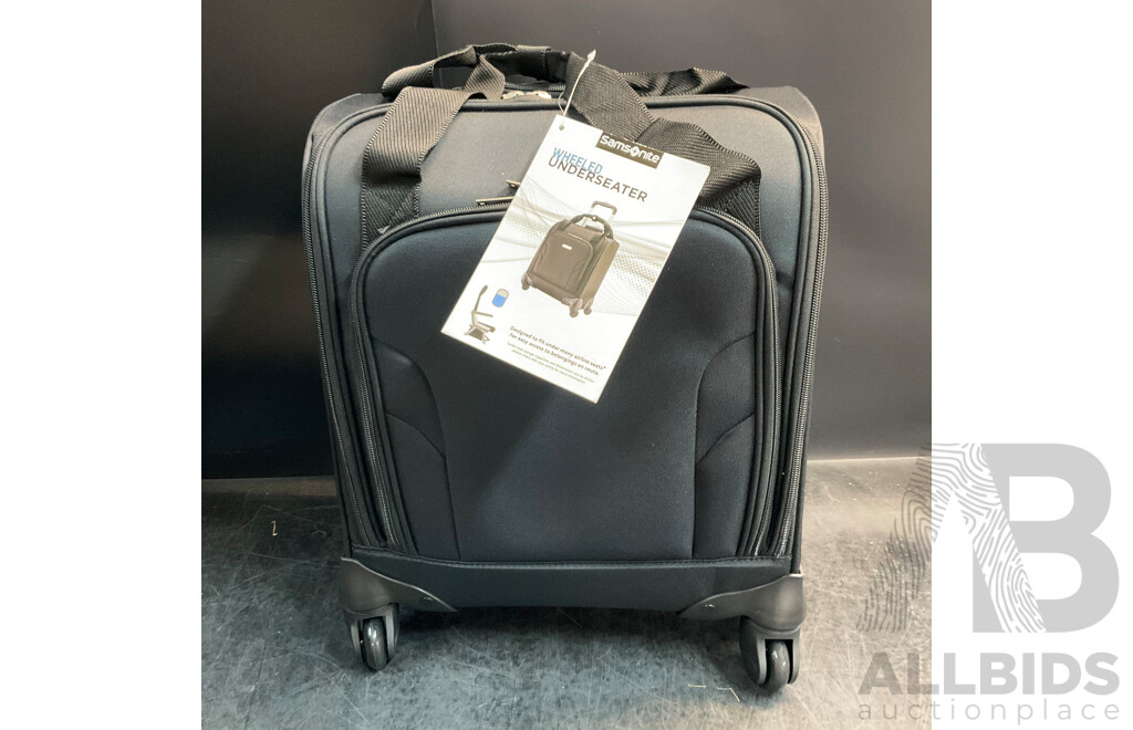 SAMSONITE Underseater Carry-on Spinner with USB Port