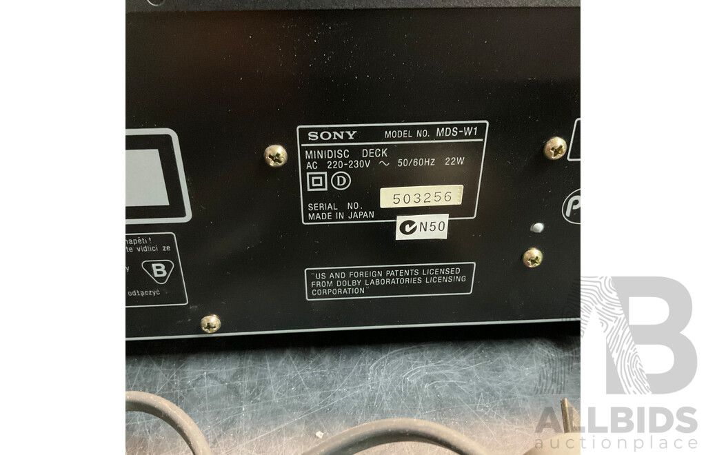 SONY MDS-W1 Minidisc Deck