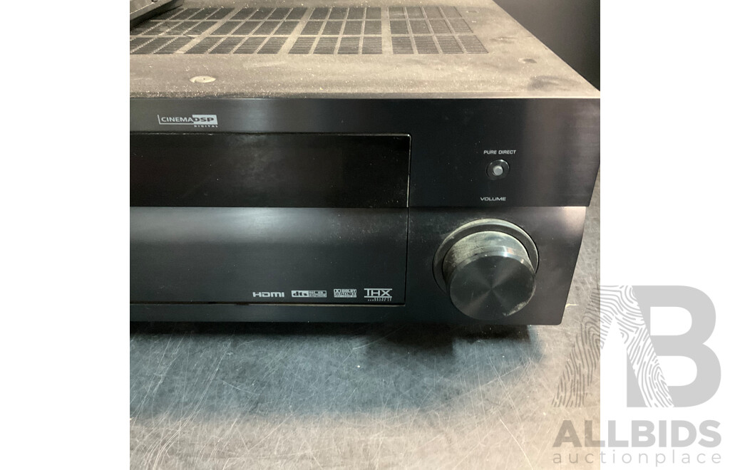 YAMAHA RX-V2600 AV Receiver