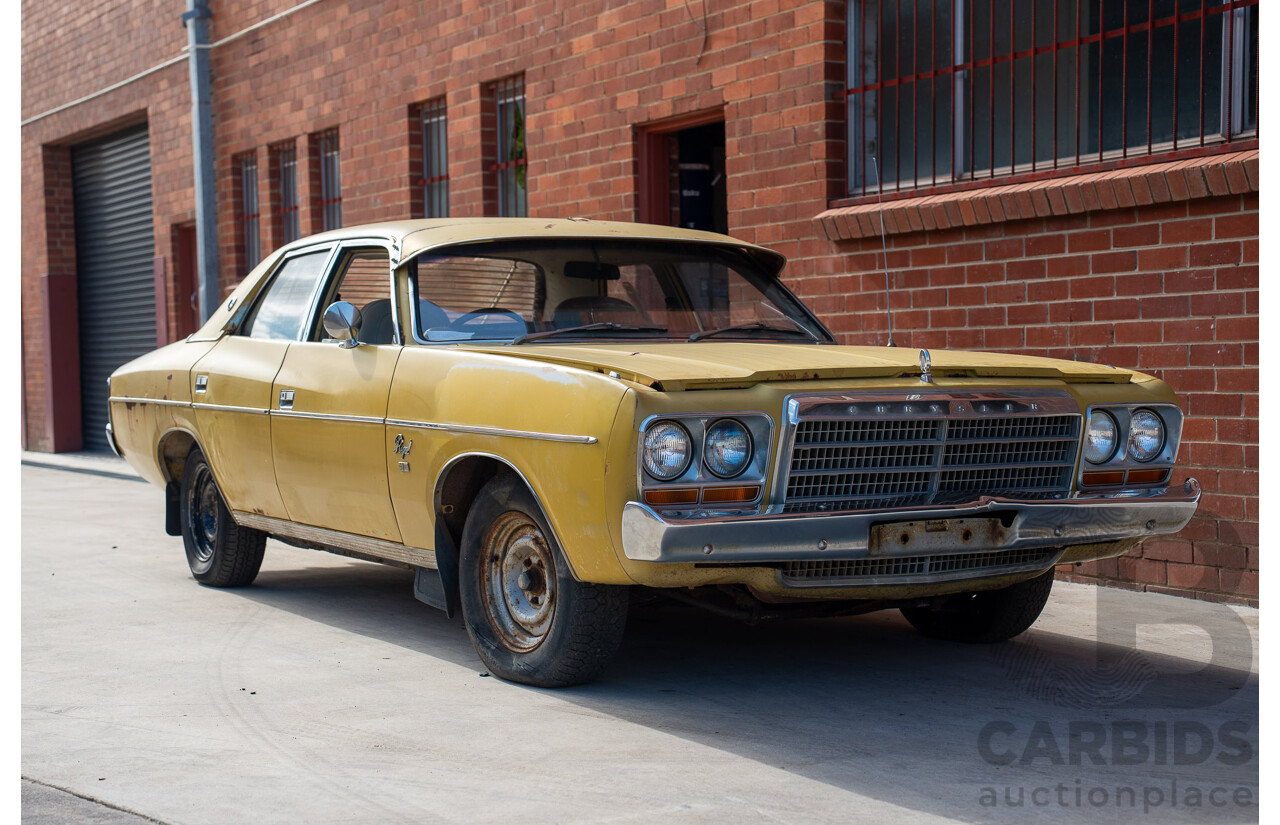 12/1976 Chrysler CL Regal 4d Sedan Yellow 4.3L