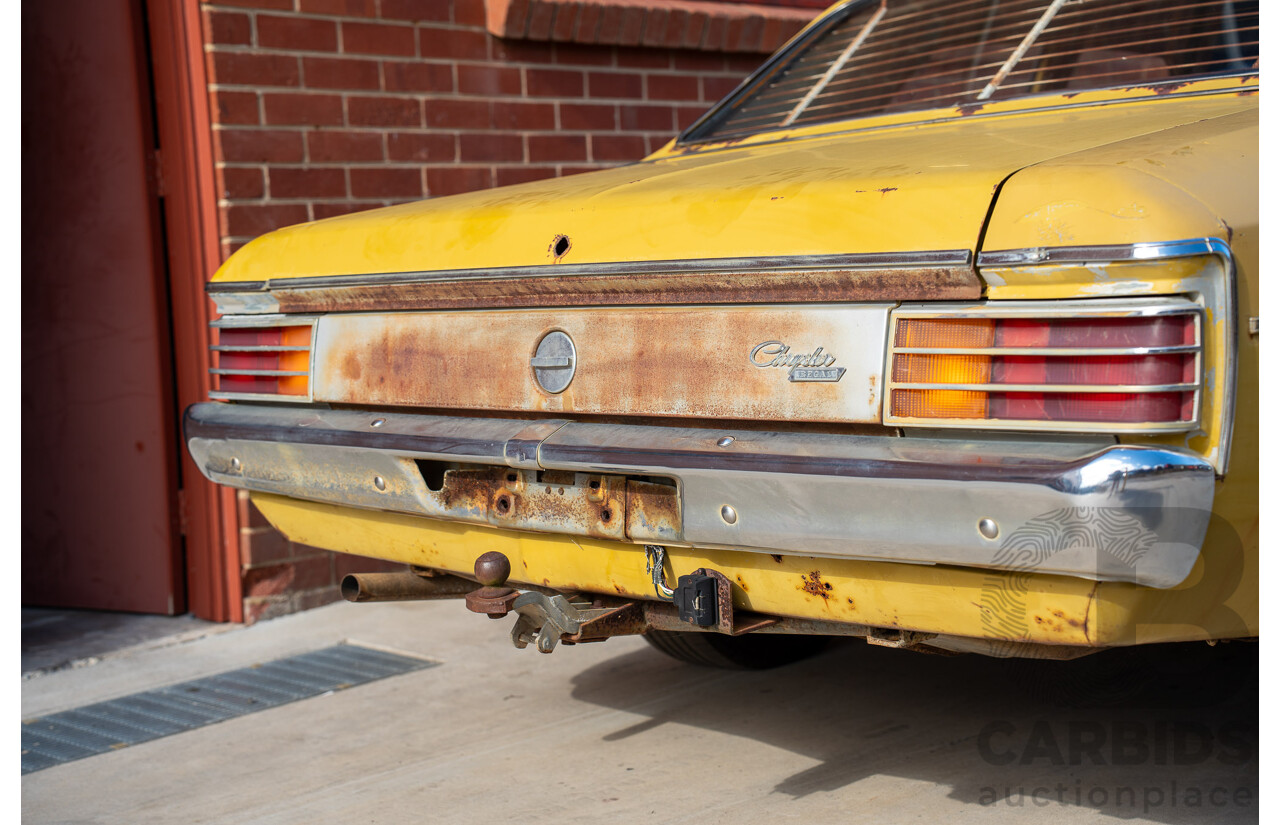 12/1976 Chrysler CL Regal 4d Sedan Yellow 4.3L