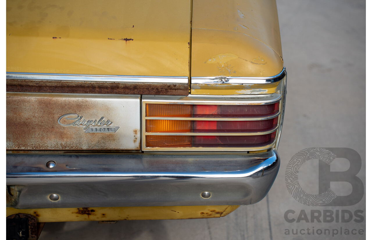 12/1976 Chrysler CL Regal 4d Sedan Yellow 4.3L