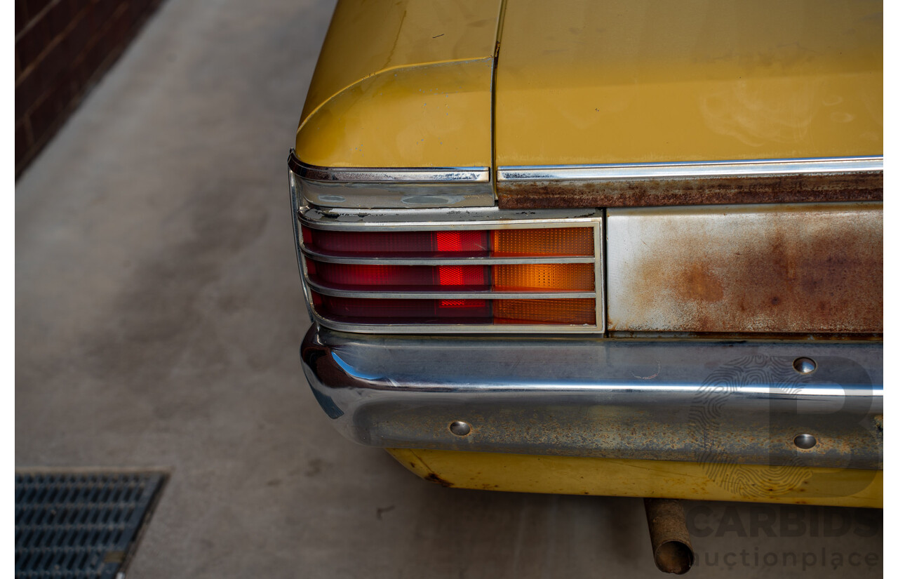 12/1976 Chrysler CL Regal 4d Sedan Yellow 4.3L