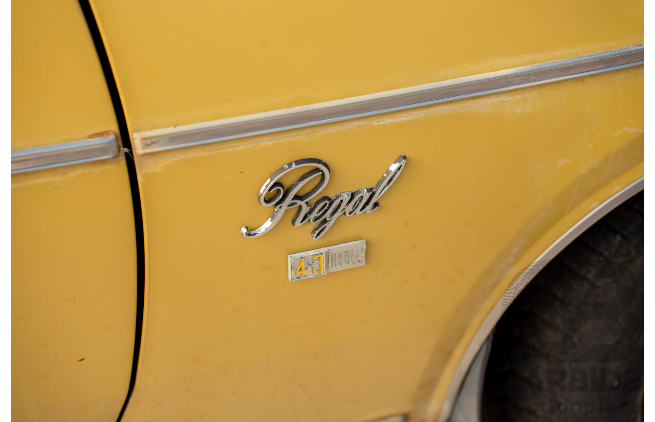 12/1976 Chrysler CL Regal 4d Sedan Yellow 4.3L