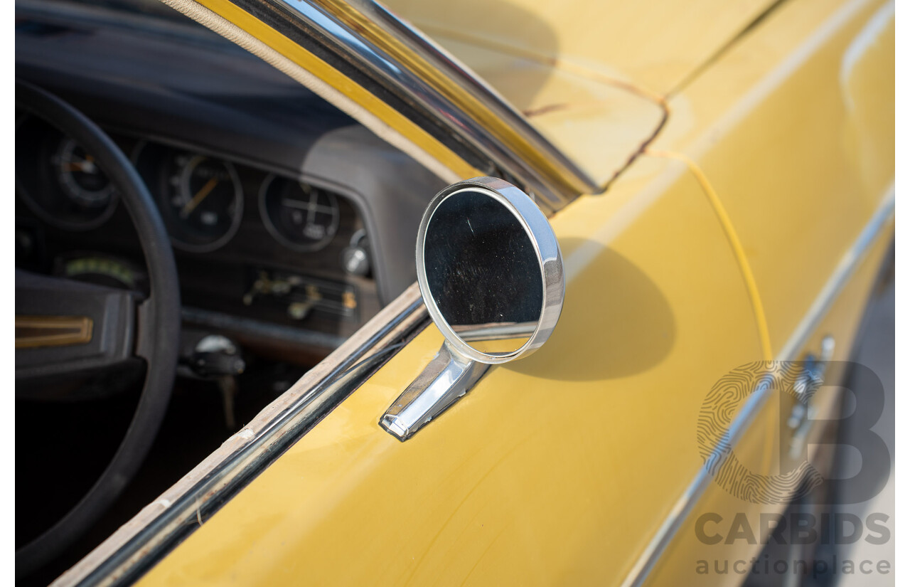 12/1976 Chrysler CL Regal 4d Sedan Yellow 4.3L