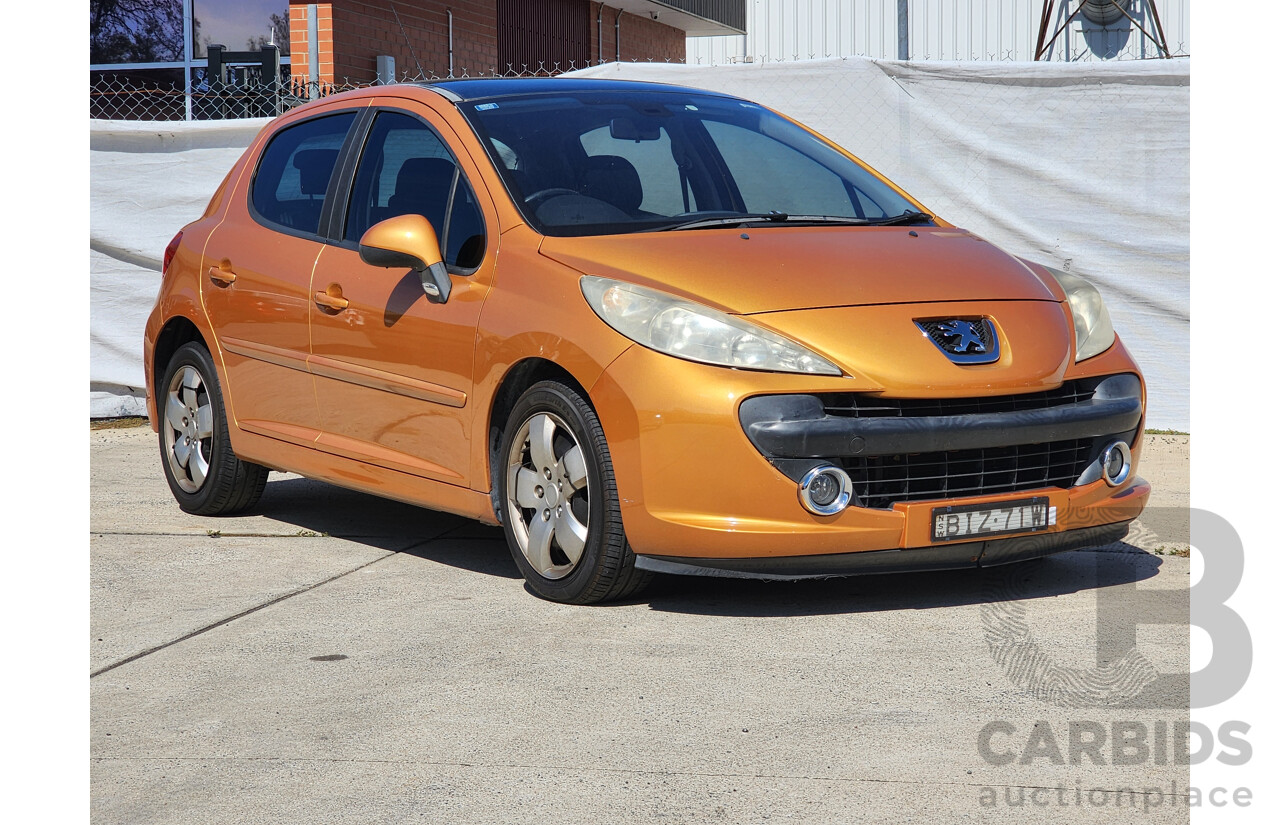 2/2009 Peugeot 207 XT  5d Hatchback Orange 1.6L