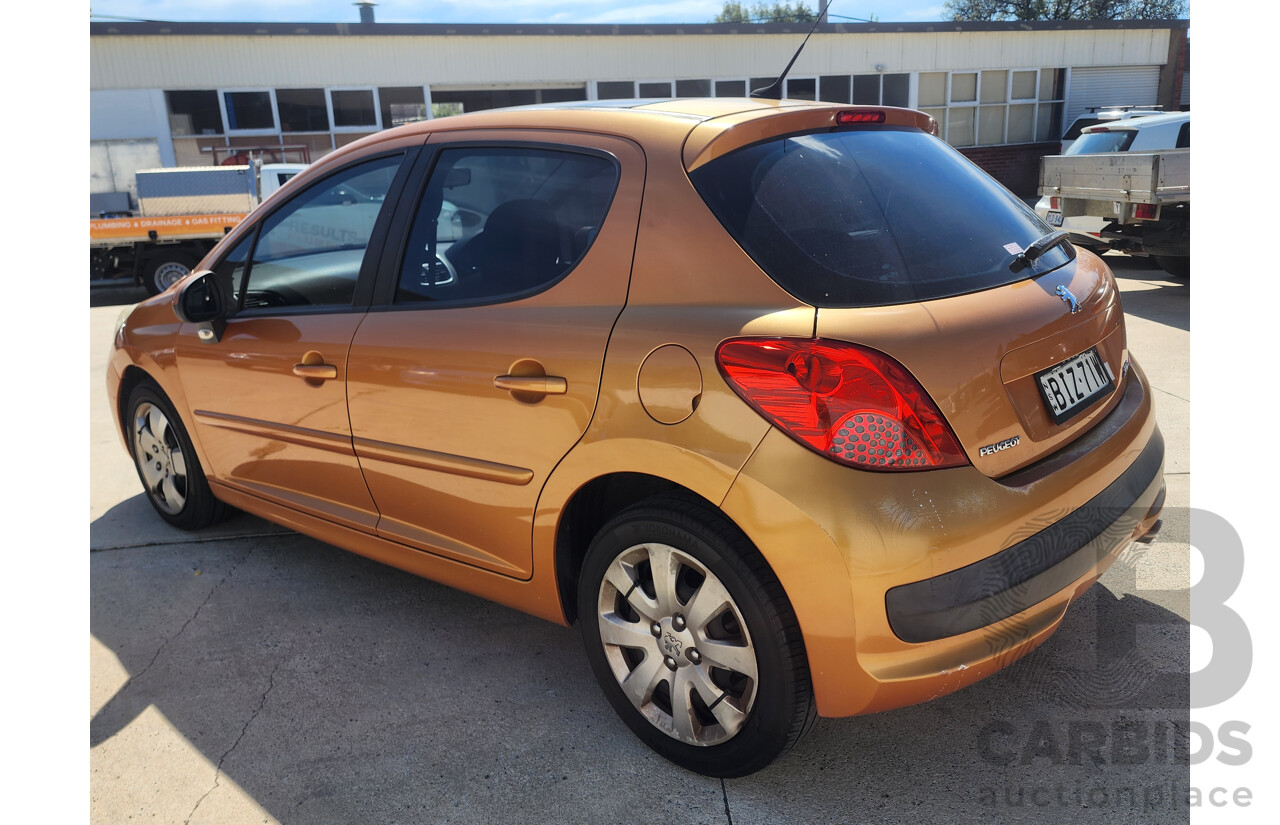 2/2009 Peugeot 207 XT  5d Hatchback Orange 1.6L