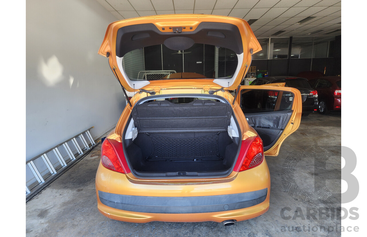 2/2009 Peugeot 207 XT  5d Hatchback Orange 1.6L
