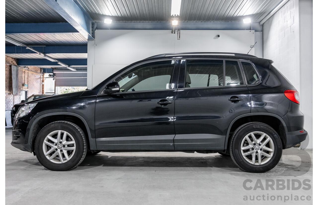 5/2011 Volkswagen Tiguan 125 TSI 5NC MY11 4d Wagon Deep Black Pearl Turbo 2.0L