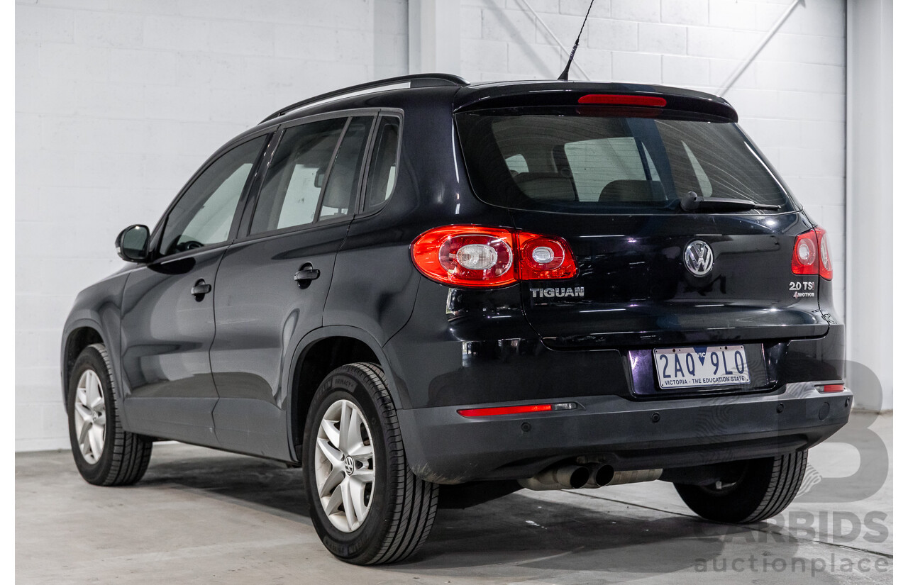5/2011 Volkswagen Tiguan 125 TSI 5NC MY11 4d Wagon Deep Black Pearl Turbo 2.0L