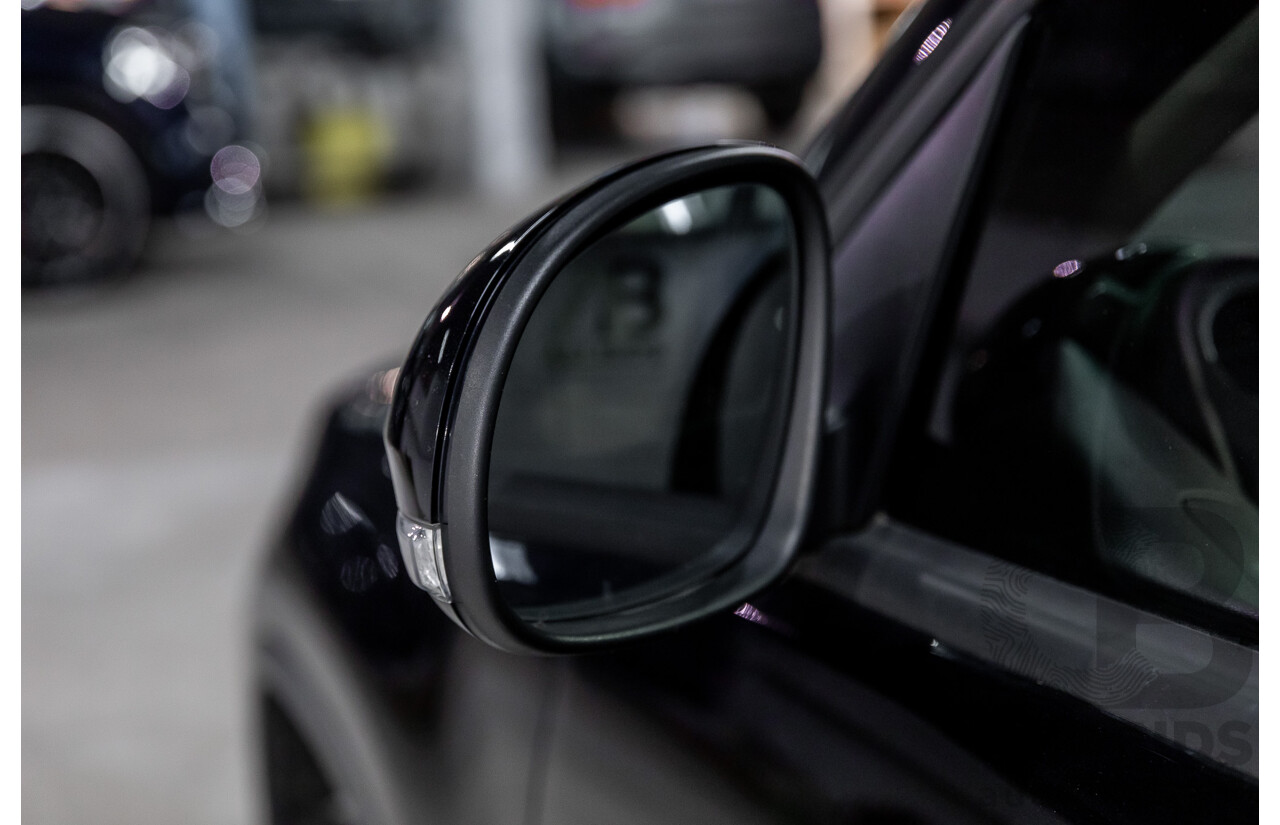 5/2011 Volkswagen Tiguan 125 TSI 5NC MY11 4d Wagon Deep Black Pearl Turbo 2.0L