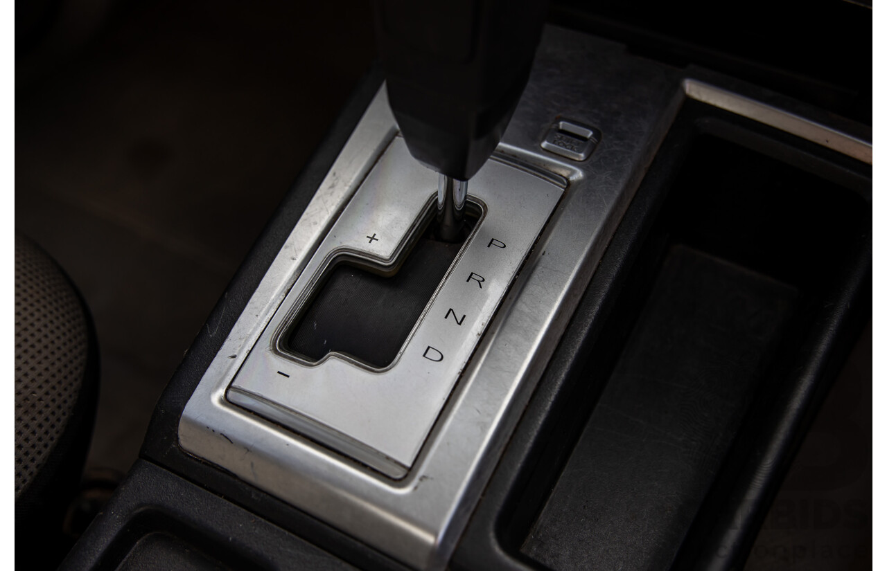 9/2013 Mitsubishi Triton GLX MN MY14 C/Chas Solid White Turbo Diesel 2.5L