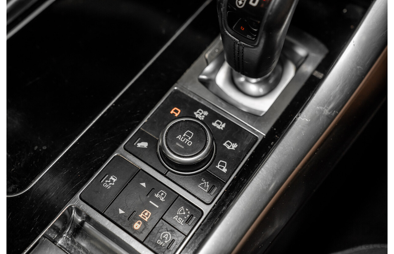 01/2015 Range Rover Range Rover SPORT (AWD) SDV6 HSE LW MY15 4D Wagon Fuji White Turbo Diesel 3.0L