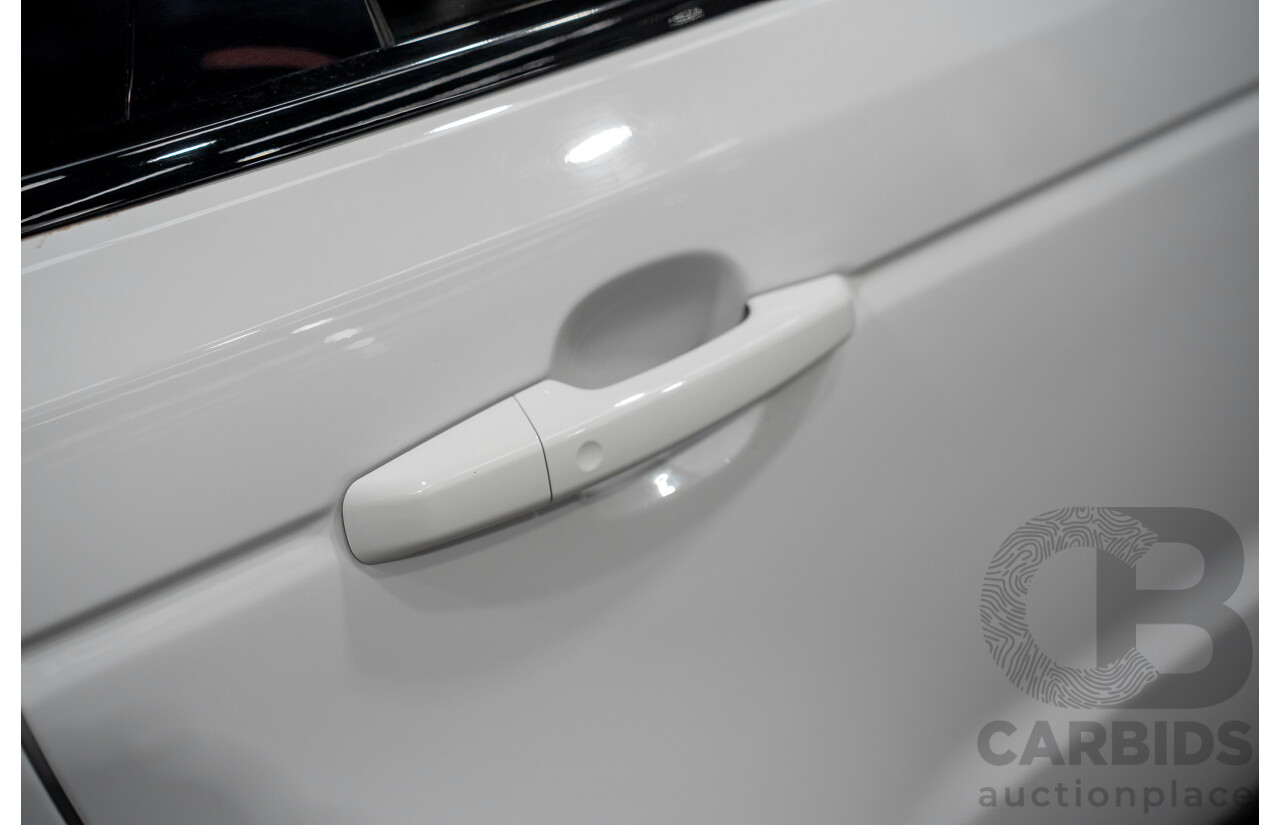 01/2015 Range Rover Range Rover SPORT (AWD) SDV6 HSE LW MY15 4D Wagon Fuji White Turbo Diesel 3.0L