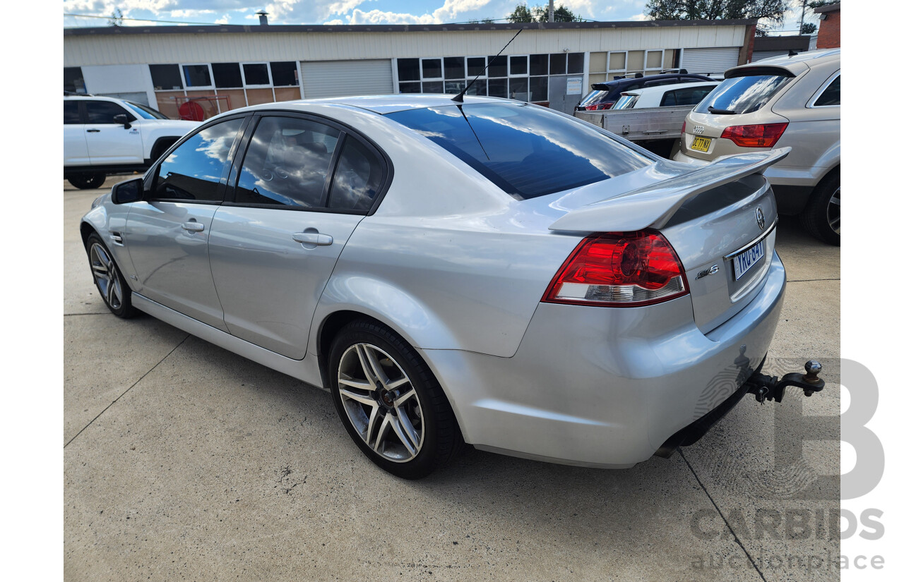 10/2010 Holden Commodore SV6 VE MY10 4d Sedan Silver 3.6L