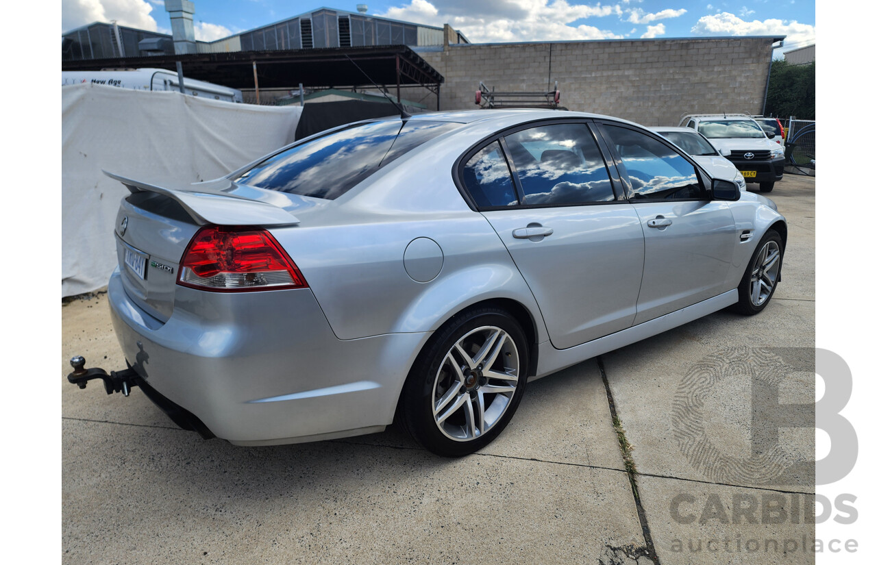 10/2010 Holden Commodore SV6 VE MY10 4d Sedan Silver 3.6L