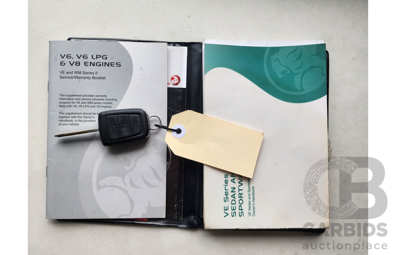 10/2010 Holden Commodore SV6 VE MY10 4d Sedan Silver 3.6L