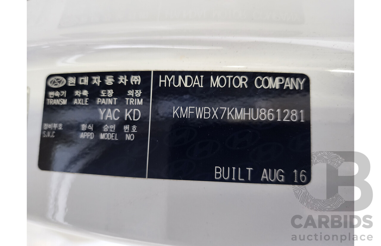 10/2016 Hyundai Iload  TQ MY16 4d Van White 2.5L