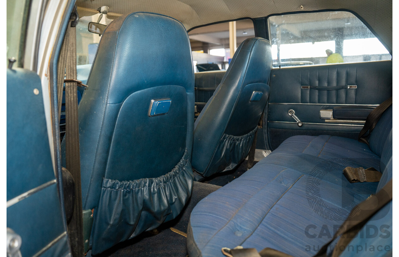 4/1978 Chrysler CL Regal LeBaron 4d Sedan Silver 4.3L