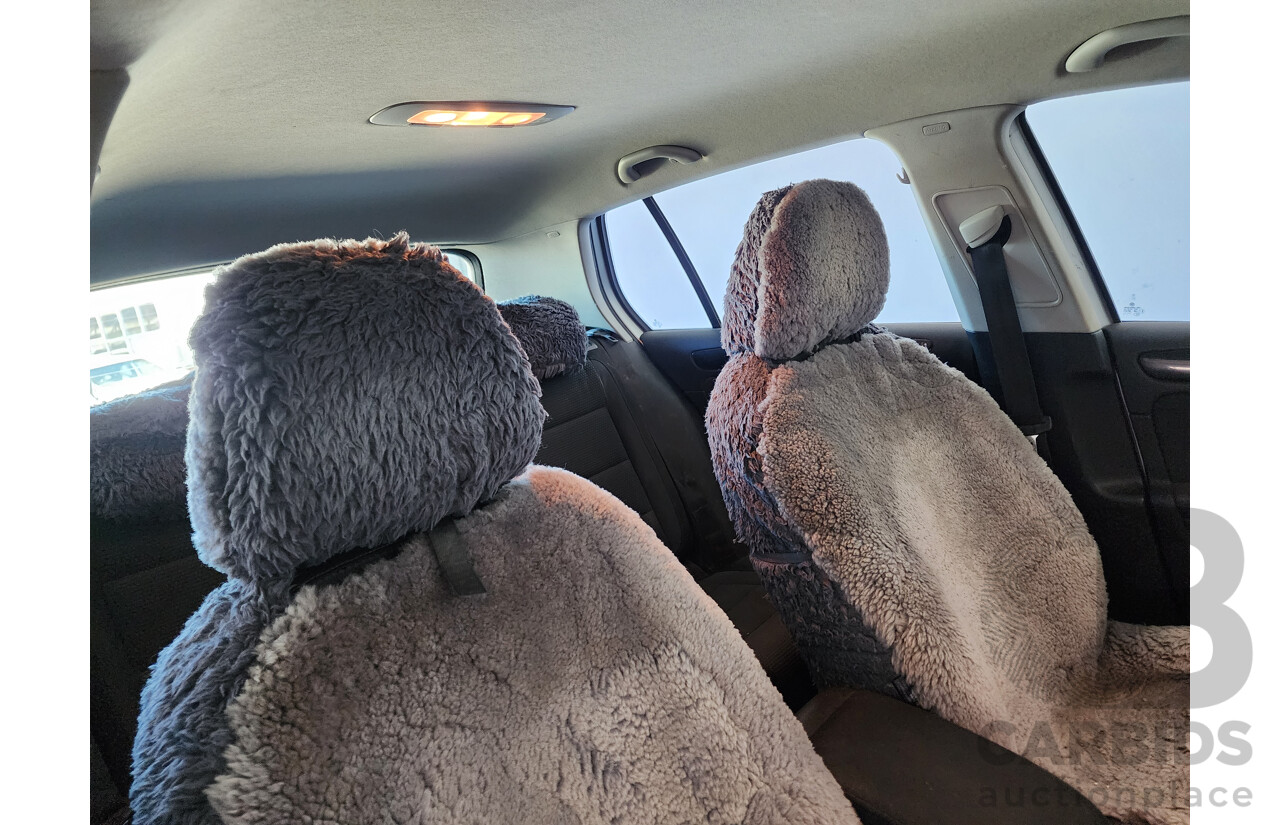 6/2009 Volkswagen Golf 2.0 TDI Pacific 1K MY09 5d Hatchback Silver Or Chrome 2.0L