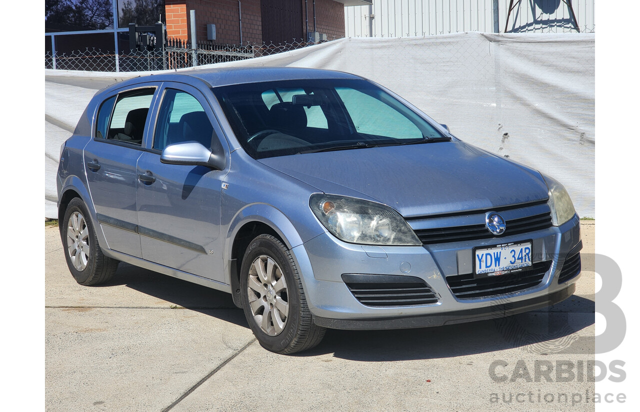 7/2005 Holden Astra CD AH 5d Hatchback Silver 1.8L