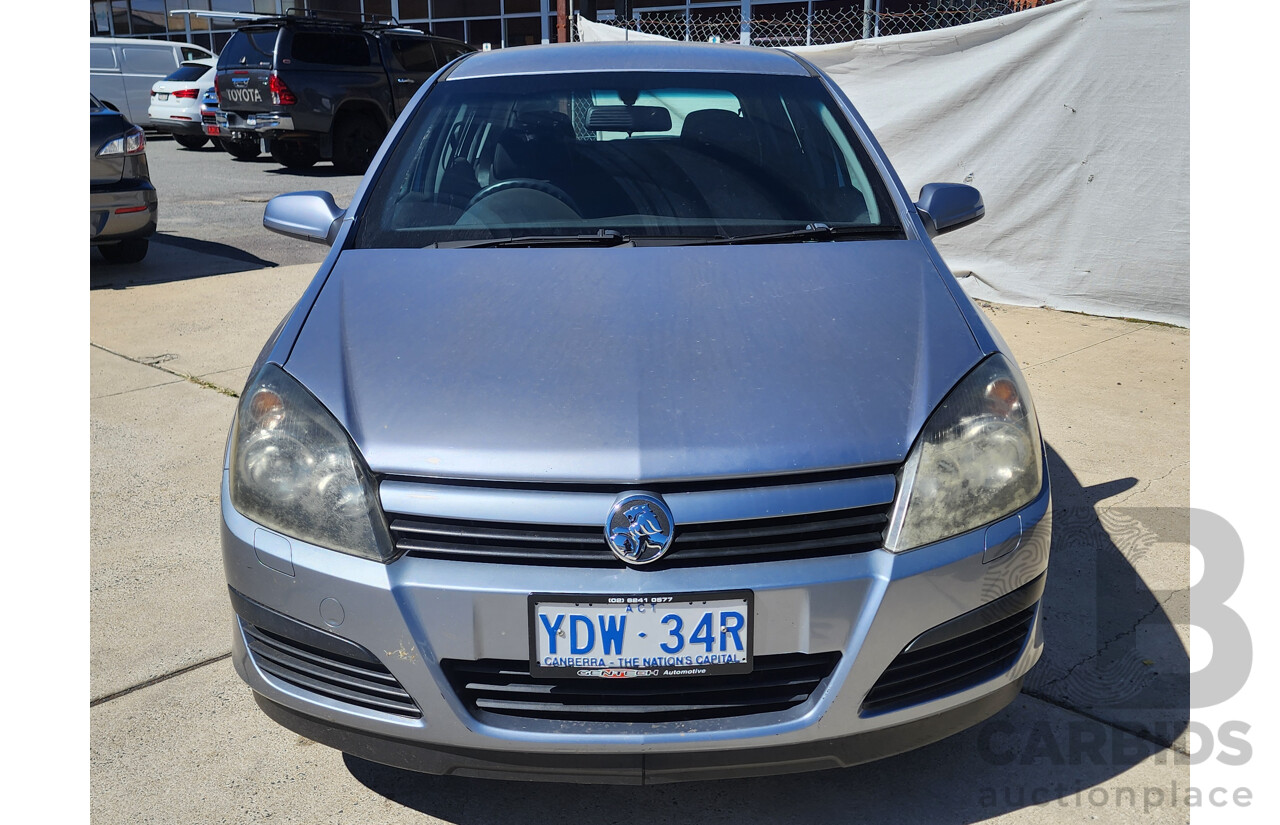 7/2005 Holden Astra CD AH 5d Hatchback Silver 1.8L