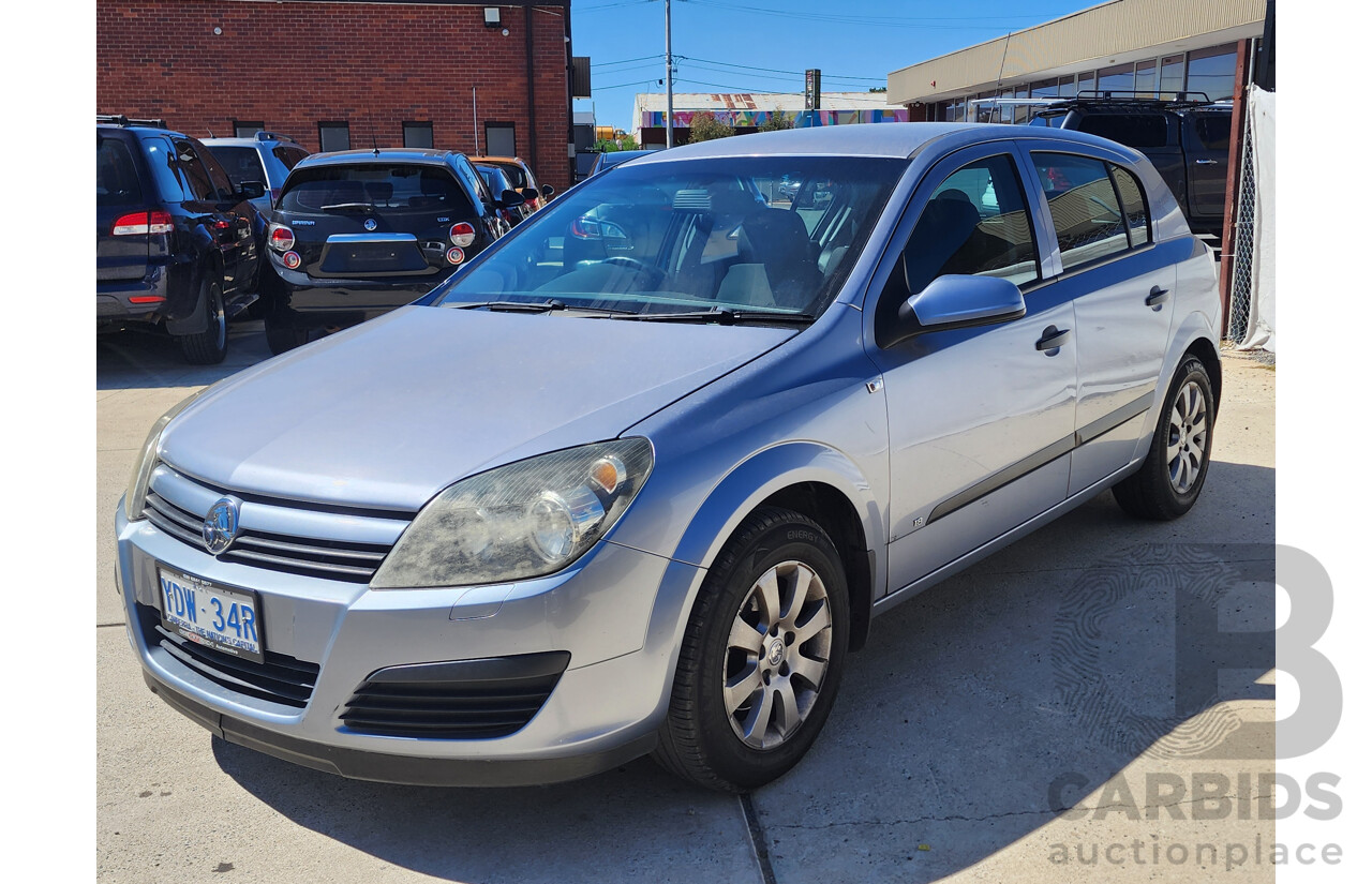 7/2005 Holden Astra CD AH 5d Hatchback Silver 1.8L