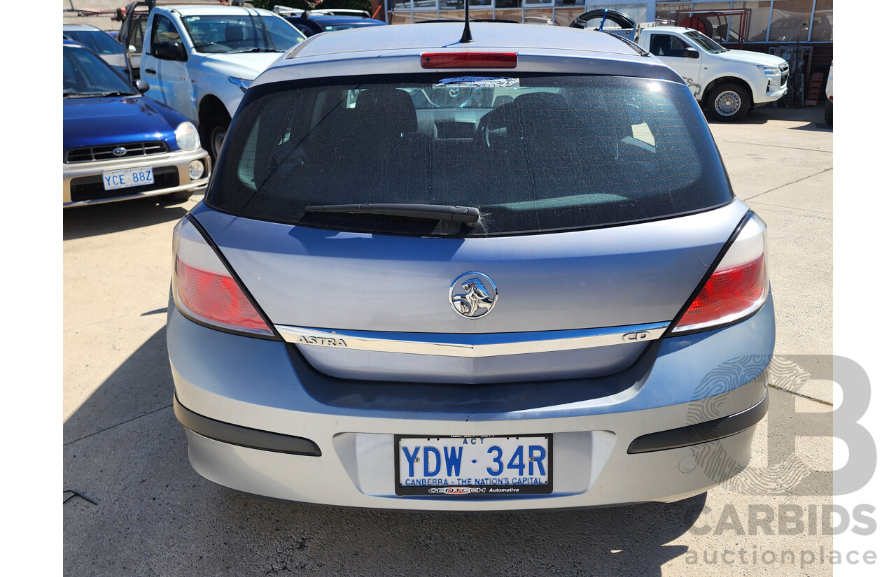 7/2005 Holden Astra CD AH 5d Hatchback Silver 1.8L