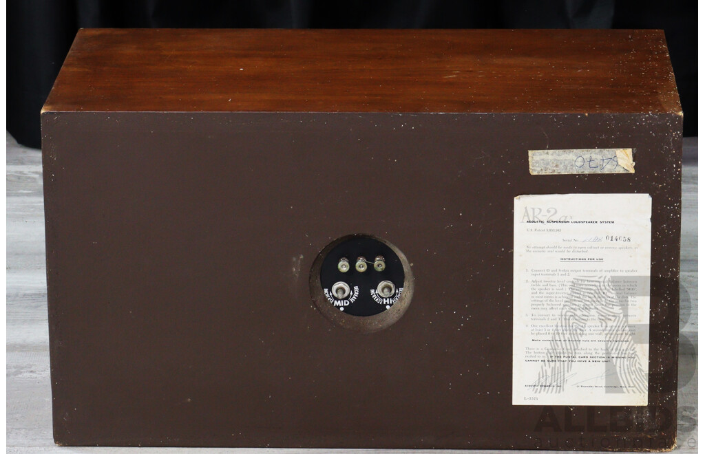 Pair Retro AR2 Acoustic Suspension System Speakers