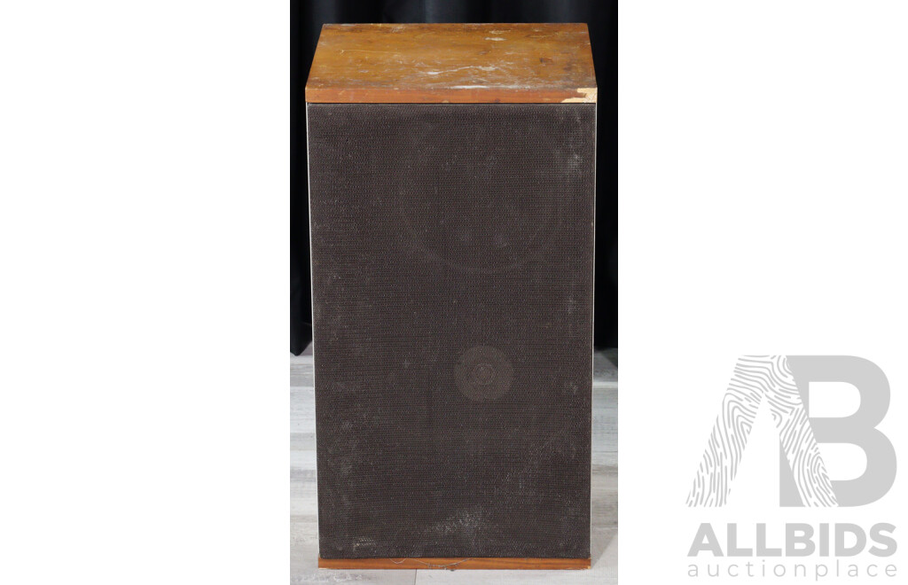 Pair Retro Heavy Duty Custom Acoustic Speakers in Wood Casing