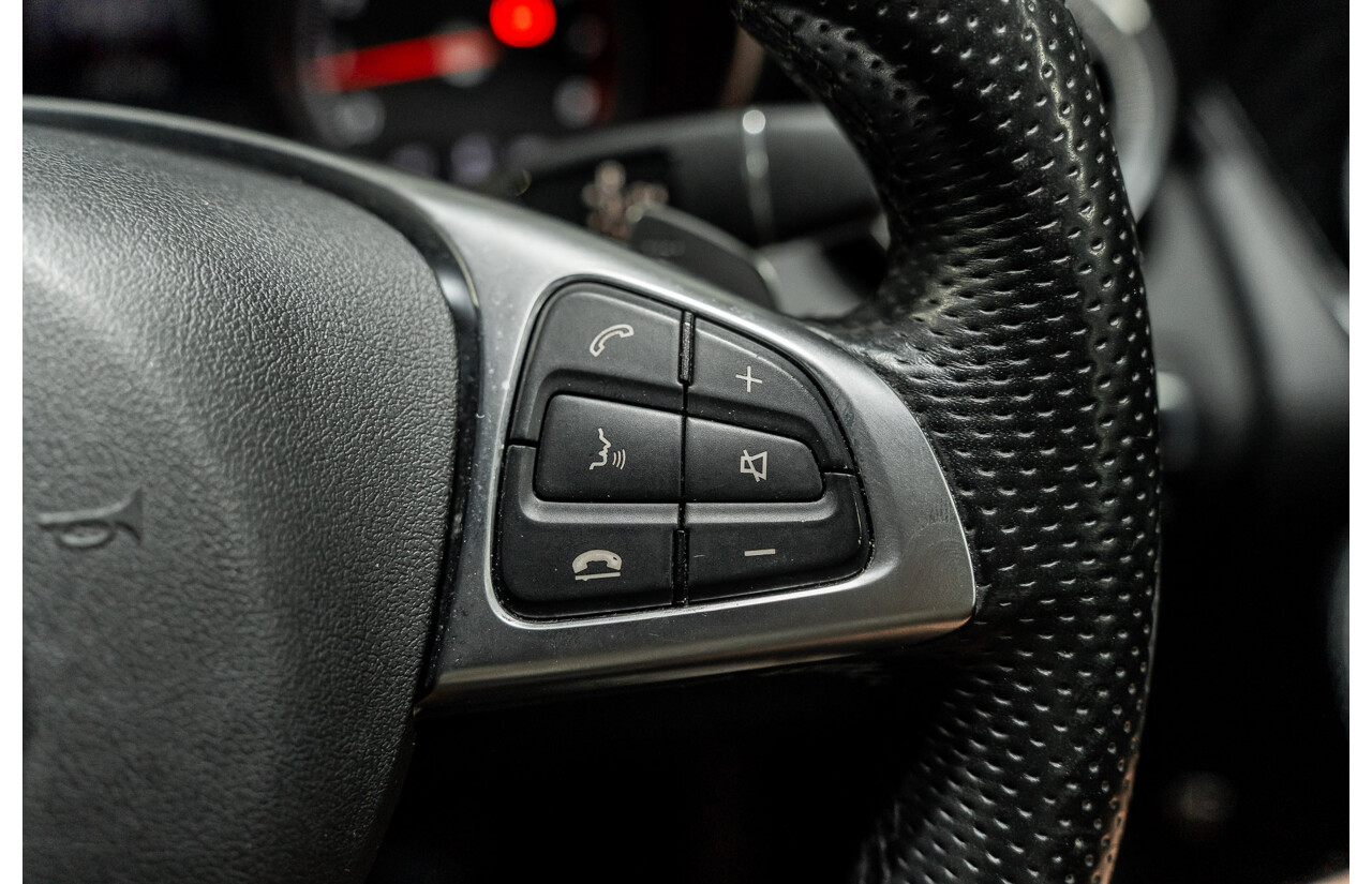 04/2016 Mercedes-Benz GLC250 (AWD) 253 4d Wagon Diamond White Metallic Turbo 2.0L