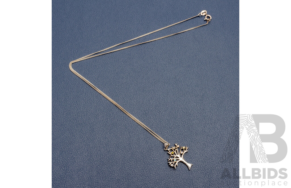 925 Sterling Silver Necklace with Tree of Life Pendant - 2.97gms