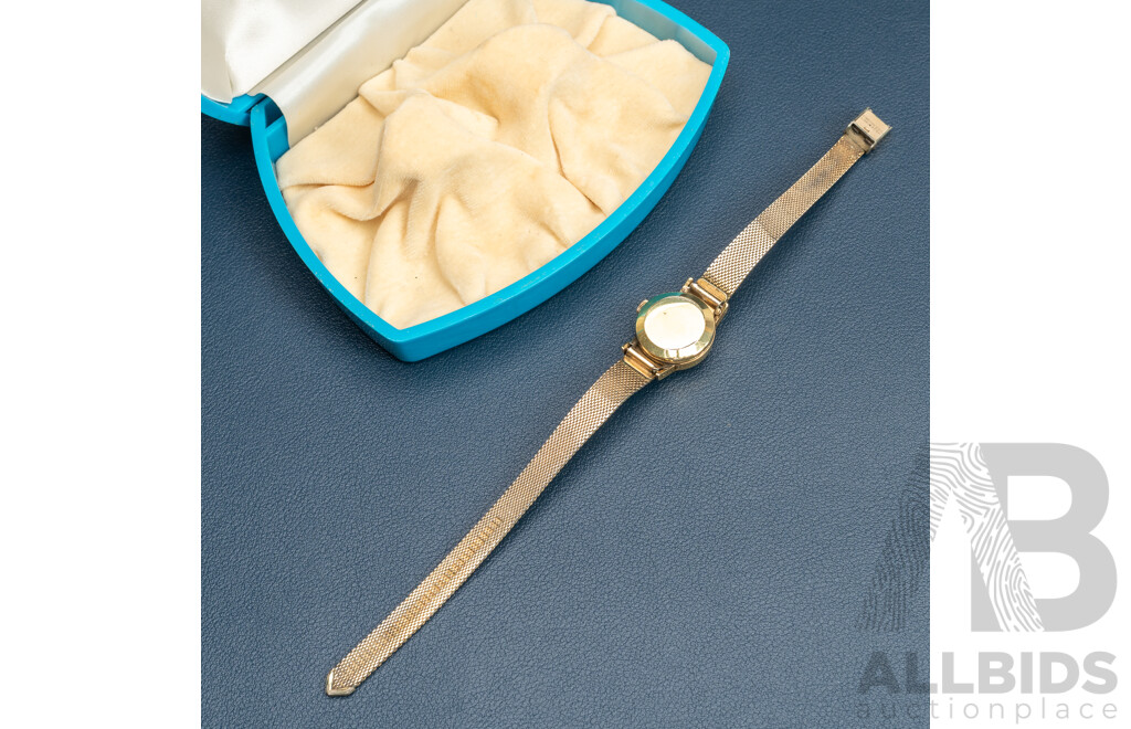 Longines Automatic Petite Vintage Ladies Watch in Vintage Angus & Coote Presentation Box