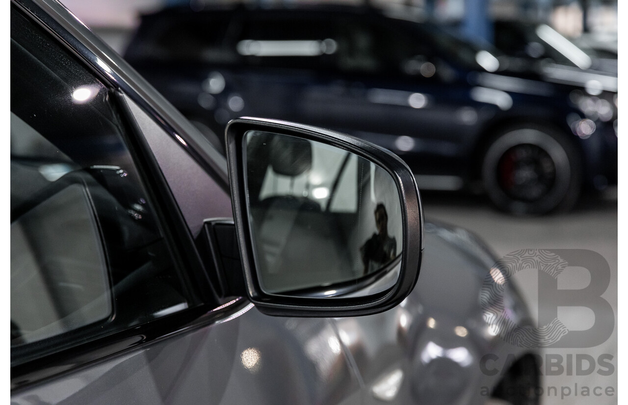 9/2013 BMW X5 Xdrive 30d (AWD) E70 MY12 Upgrade 4d Wagon Space Grey Metallic Turbo Diesel 3.0L