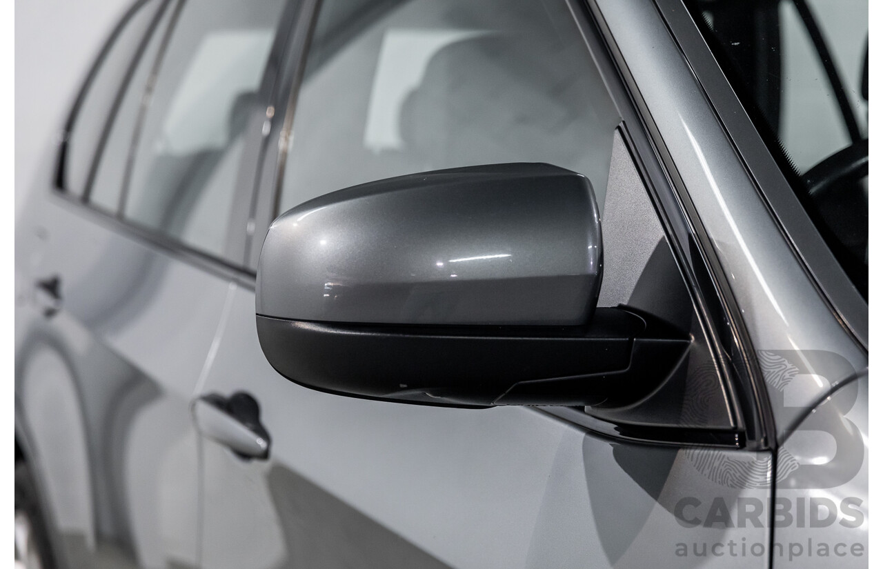 9/2013 BMW X5 Xdrive 30d (AWD) E70 MY12 Upgrade 4d Wagon Space Grey Metallic Turbo Diesel 3.0L
