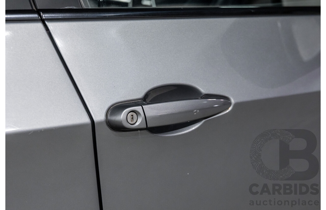 9/2013 BMW X5 Xdrive 30d (AWD) E70 MY12 Upgrade 4d Wagon Space Grey Metallic Turbo Diesel 3.0L