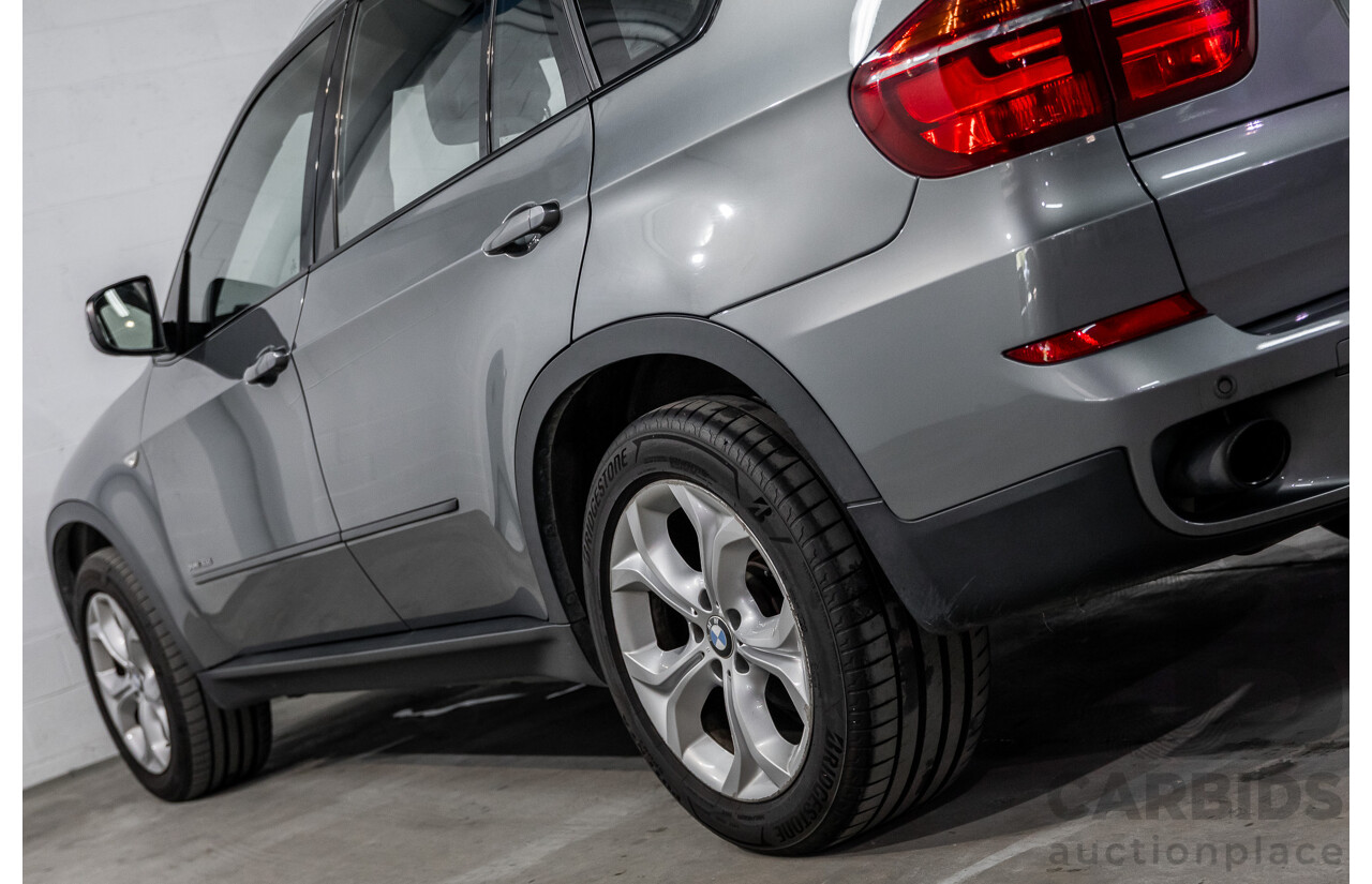 9/2013 BMW X5 Xdrive 30d (AWD) E70 MY12 Upgrade 4d Wagon Space Grey Metallic Turbo Diesel 3.0L