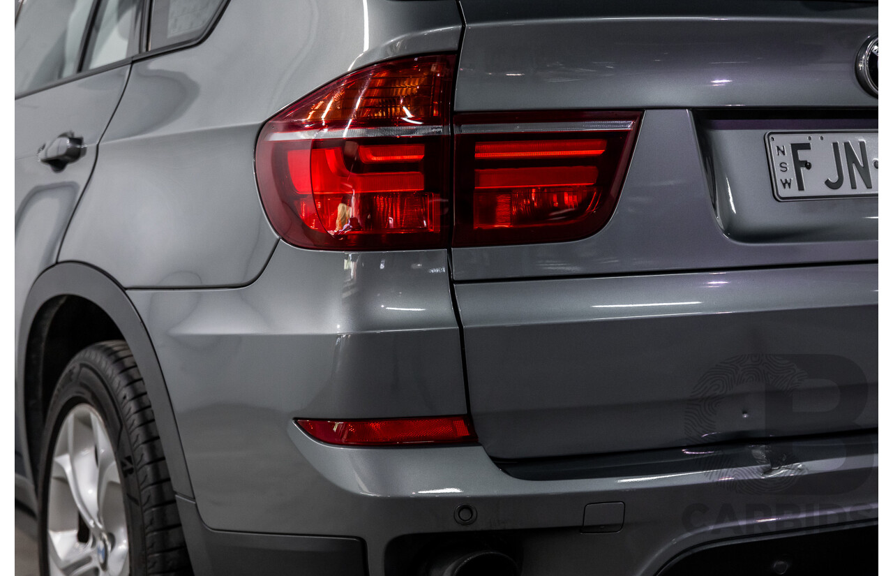 9/2013 BMW X5 Xdrive 30d (AWD) E70 MY12 Upgrade 4d Wagon Space Grey Metallic Turbo Diesel 3.0L