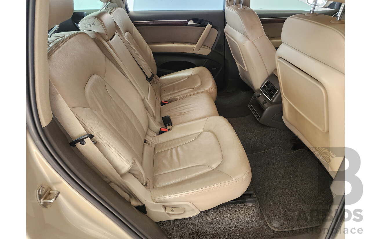 9/2006 Audi Q7 4.2 FSI Quattro  4d Wagon Gold 4.2L