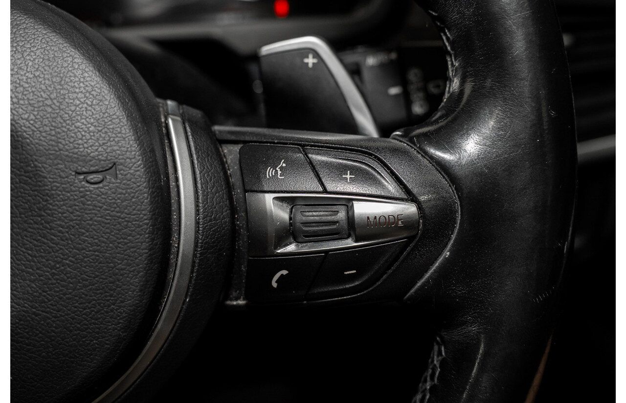 2/2015 BMW X5 Xdrive 30d M-sport F15 MY15 4d Wagon Black 3.0L - 7 Seats