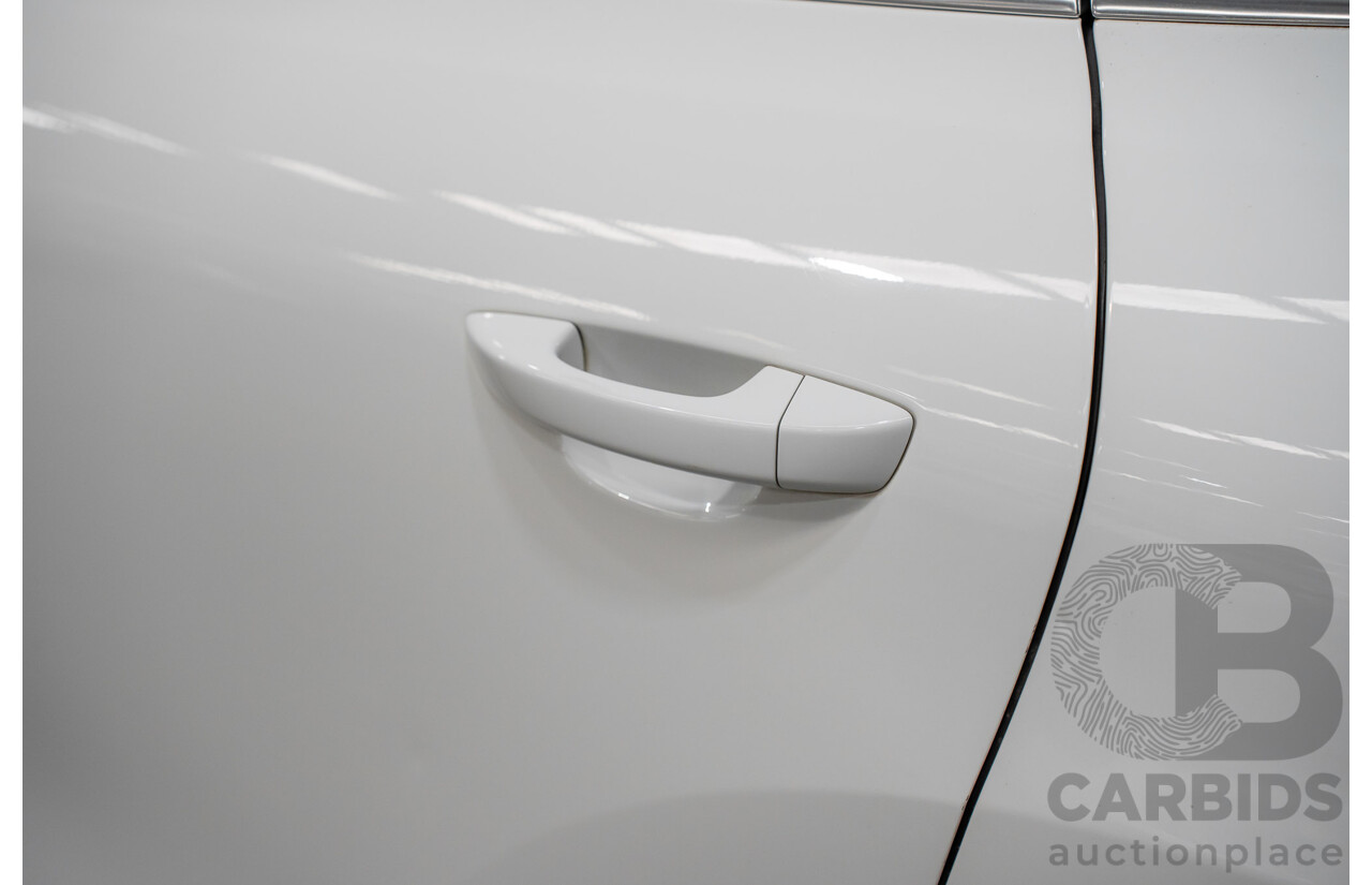 9/2014 Volkswagen Touareg V6 TDI (AWD) 7P MY14 4d Wagon White Turbo Diesel 3.0L