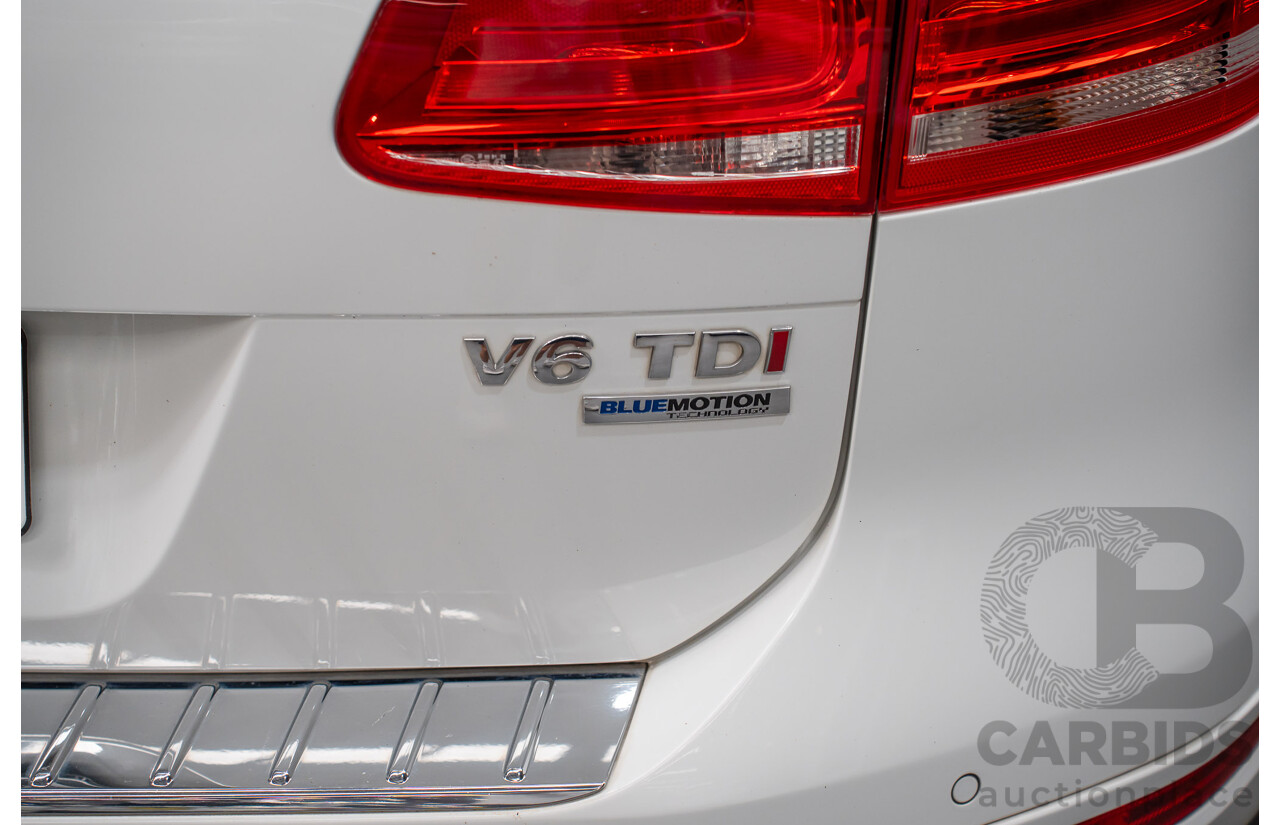 9/2014 Volkswagen Touareg V6 TDI (AWD) 7P MY14 4d Wagon White Turbo Diesel 3.0L