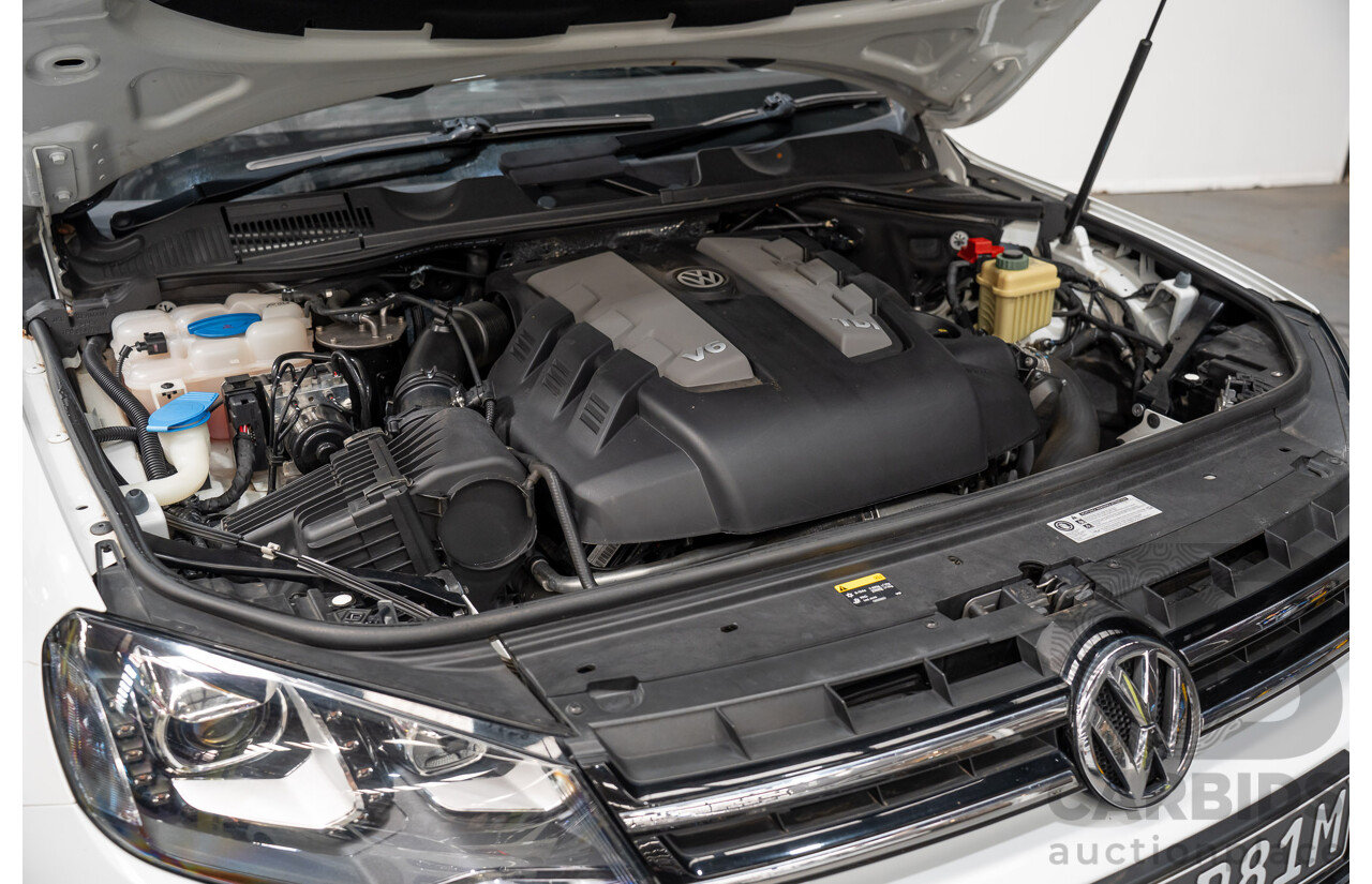 9/2014 Volkswagen Touareg V6 TDI (AWD) 7P MY14 4d Wagon White Turbo Diesel 3.0L