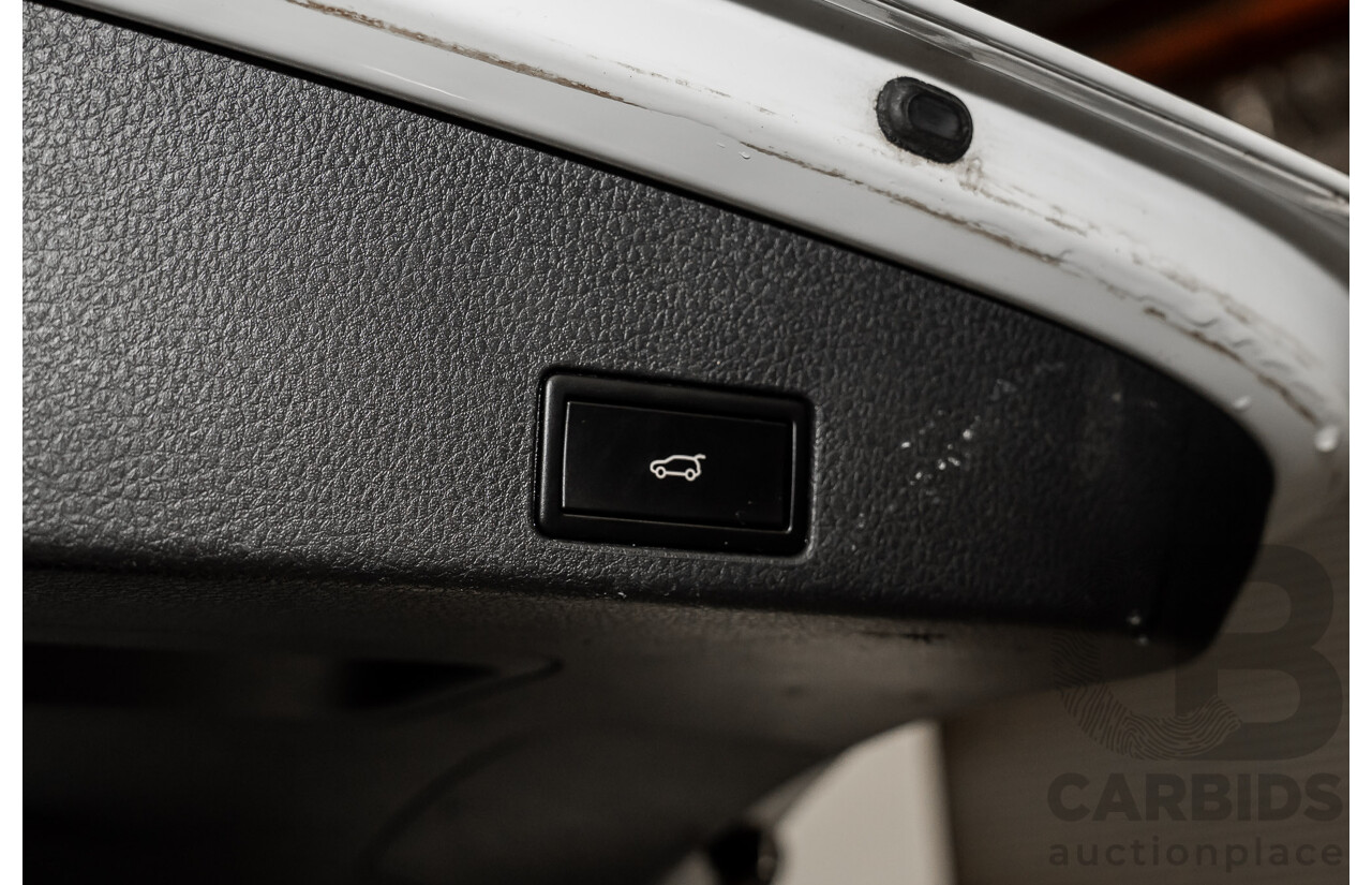 9/2014 Volkswagen Touareg V6 TDI (AWD) 7P MY14 4d Wagon White Turbo Diesel 3.0L