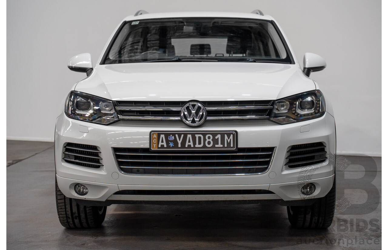 9/2014 Volkswagen Touareg V6 TDI (AWD) 7P MY14 4d Wagon White Turbo Diesel 3.0L