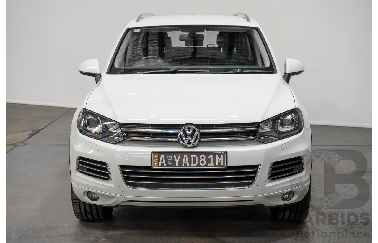 9/2014 Volkswagen Touareg V6 TDI (AWD) 7P MY14 4d Wagon White Turbo Diesel 3.0L