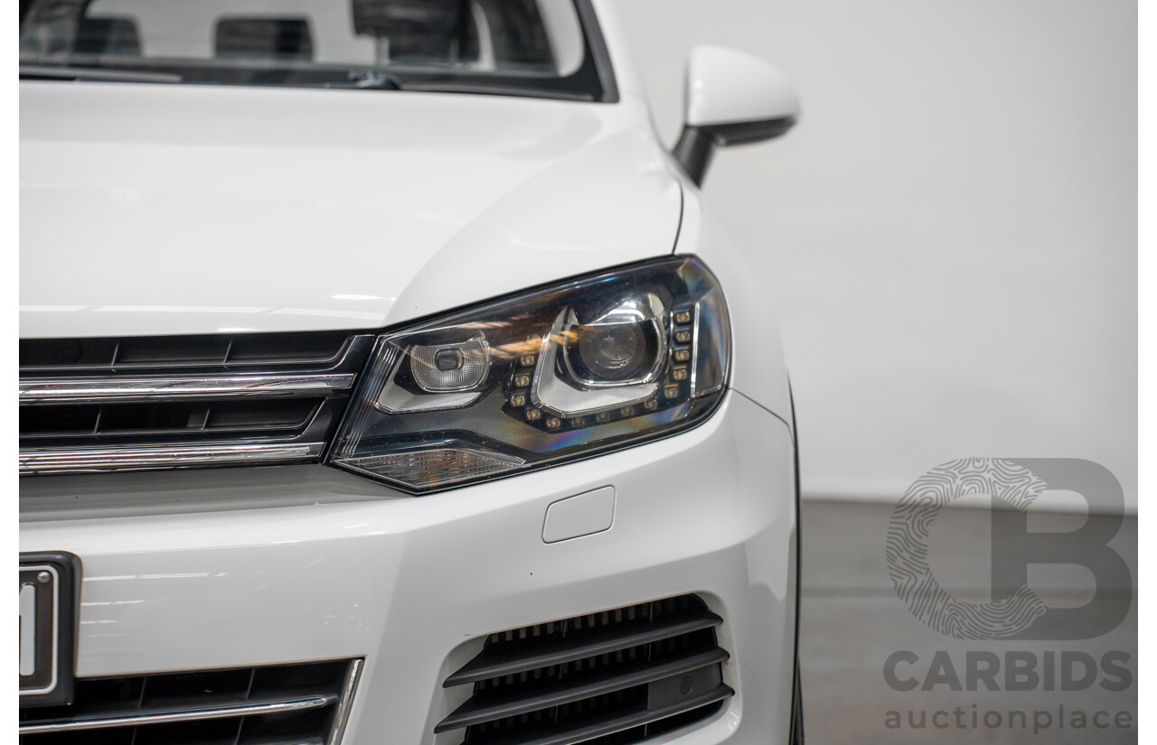 9/2014 Volkswagen Touareg V6 TDI (AWD) 7P MY14 4d Wagon White Turbo Diesel 3.0L