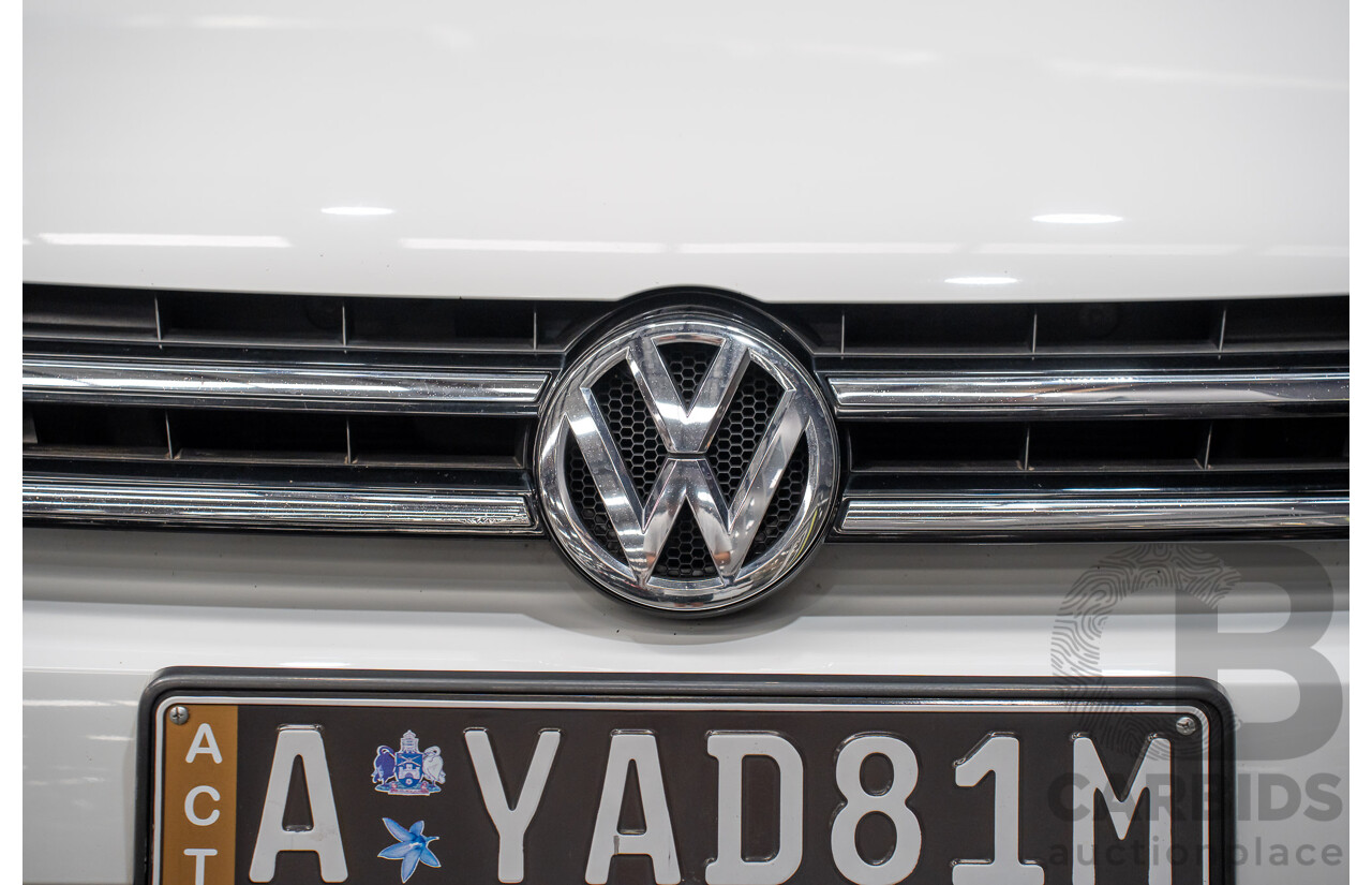 9/2014 Volkswagen Touareg V6 TDI (AWD) 7P MY14 4d Wagon White Turbo Diesel 3.0L