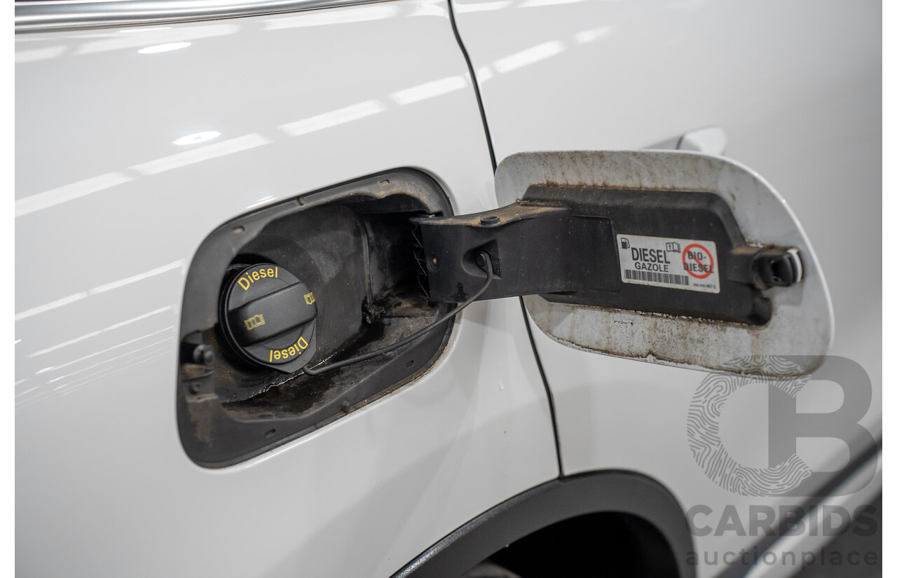 9/2014 Volkswagen Touareg V6 TDI (AWD) 7P MY14 4d Wagon White Turbo Diesel 3.0L